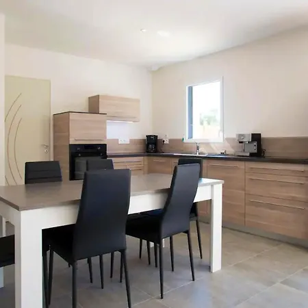 De 3 Chambres Avec Piscine Privee Jardin Clos Et Wifi A Jean De Monts A 3 Km De La Plage * Saint-Jean-de-Monts